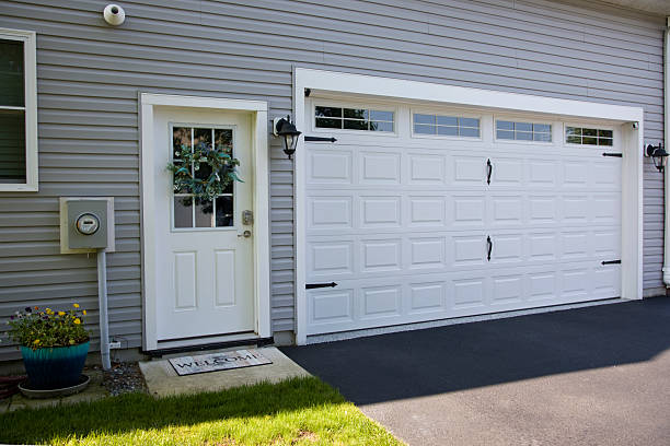 24/7 Emergency Garage Door Panel Replacement experts in Gastonia, NC